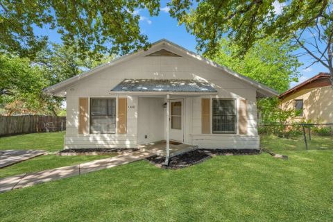 1309 N Elm Street, Weatherford, TX 76086 — photo 2