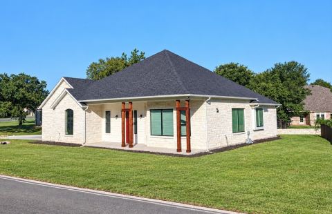 7006 Westover Drive, Granbury