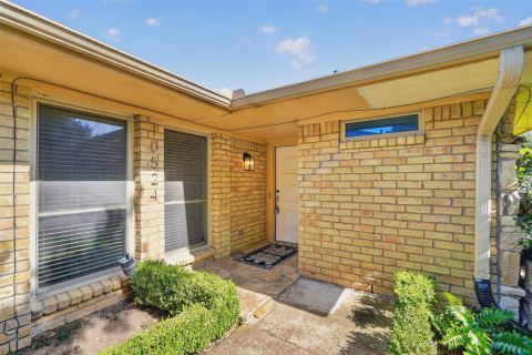 10526 Ravenscroft Drive, Dallas, TX 75230 — photo 2