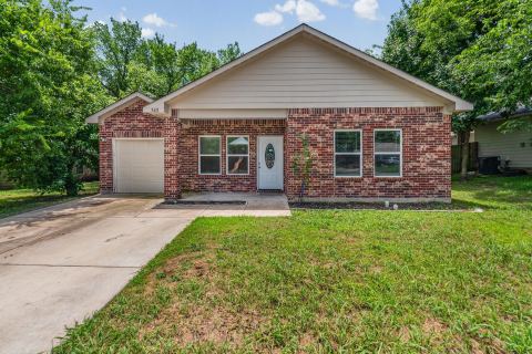 3611 Spencer Street, Greenville, TX 75401 — photo 2