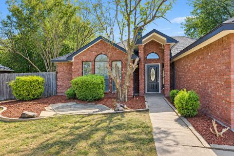 6807 Keeler Drive, Arlington, TX 76001 — photo 3