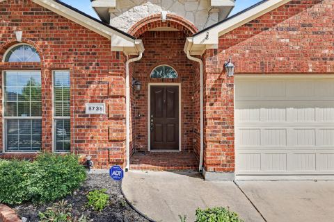 8738 Misty Bluff Court, Dallas, TX 75249 — photo 3