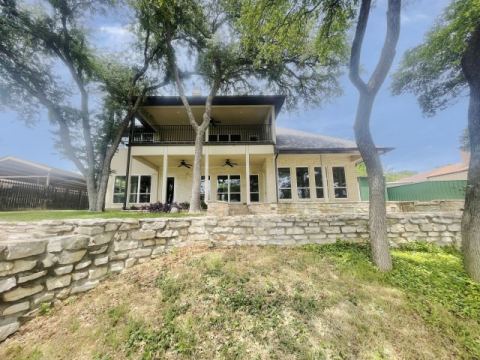 201 Casas Del Sur Street, Granbury, TX 76049 — photo 2