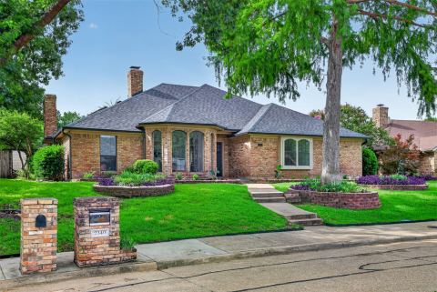2340 Highlands Creek Road, Carrollton, TX 75007 — photo 2