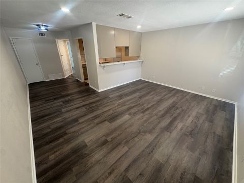 904 N Austin Street, Denton, TX 76201 — photo 2