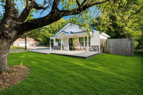 304 Jarbo Street, Sulphur Springs, TX 75482 — photo 3