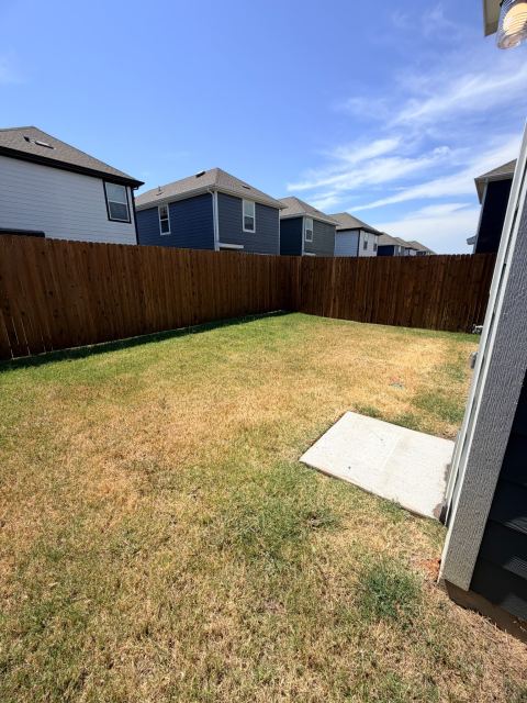 207 Tall Cedar Way, Princeton, TX 75407 — photo 3
