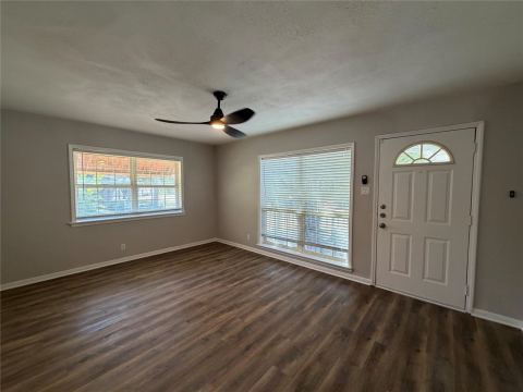 811 N Grant Drive, Sherman, TX 75092 — photo 2