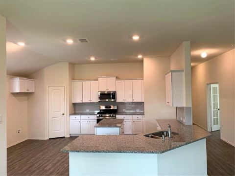 2449 Evening Stone Drive, Little Elm, TX 76227 — photo 2