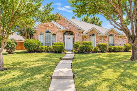 11701 Amber Valley Drive, Frisco