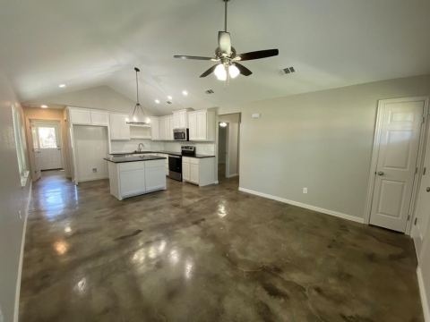 1017 S Scullin Avenue, Denison, TX 75020 — photo 2