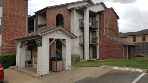 218 N Texas Boulevard, Denton, TX 76201 — photo 3