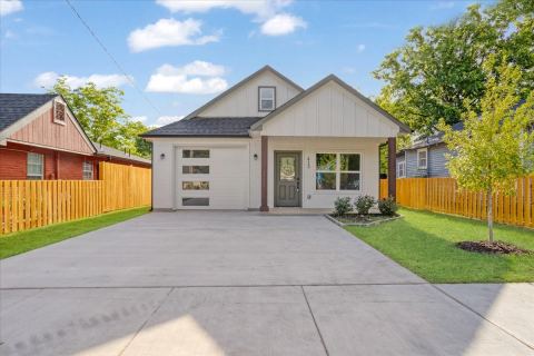 413 N Colbert Avenue, Sherman