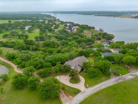 6417 Beacon Vista Circle, Granbury, TX 76049 — photo 3
