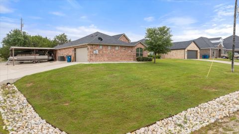 2507 Santiago Drive, Granbury