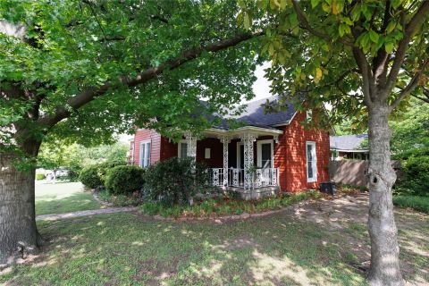 510 W Walnut Street, Decatur, TX 76234 — photo 3
