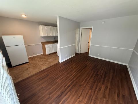 306 E Mitchell Street 306A, Arlington, TX 76010 — photo 2
