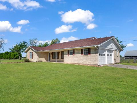 5108 Woodard Avenue, Cleburne, TX 76033 — photo 3
