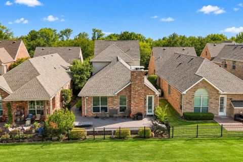 2313 Canyon Creek Drive, McKinney, TX 75072 — photo 3
