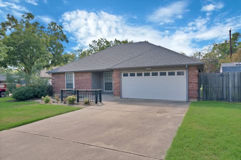 3130 Jewell Drive, Arlington, TX 76016 — photo 2