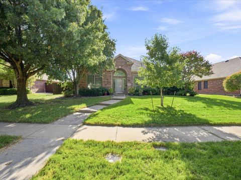 12334 Blue Ridge Drive, Frisco, TX 75033 — photo 2