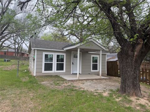 613 Bryan Street, Weatherford, TX 76086 — photo 2