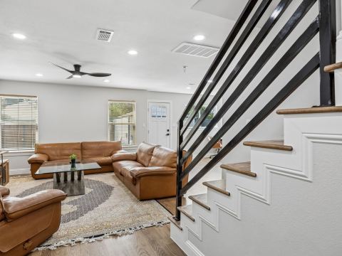 5058 W University Boulevard, Dallas, TX 75209 — photo 2