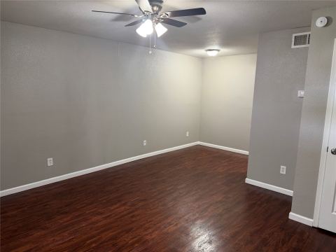 357 Newton Drive, Burleson, TX 76028 — photo 2