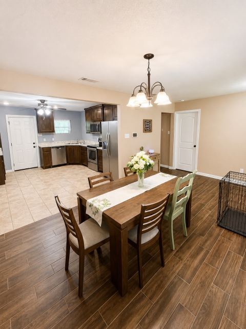 104 Lynn Drive, Azle, TX 76020 — photo 3