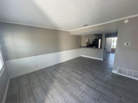 115 W Doyle Street, Granbury, TX 76048 — photo 3