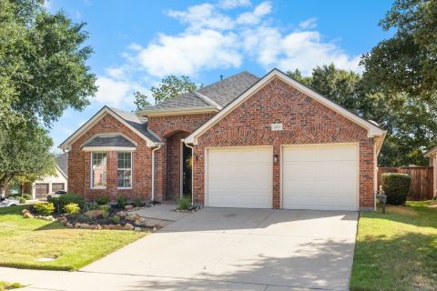 8200 Watson Road, Lantana, TX 76226 — photo 2