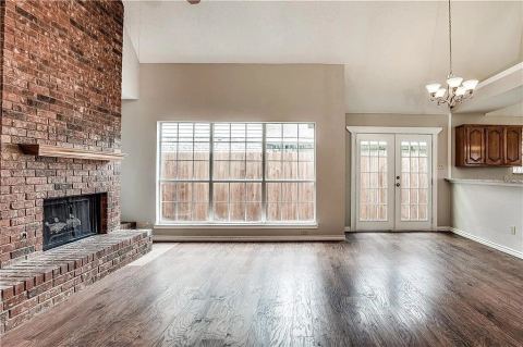2134 Arbor Creek Drive, Carrollton, TX 75010 — photo 3