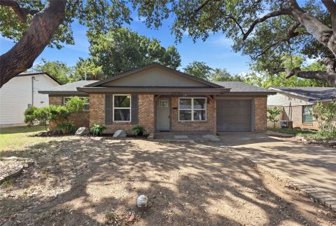 2730 Ridgewood Street, Irving, TX 75062 — photo 2
