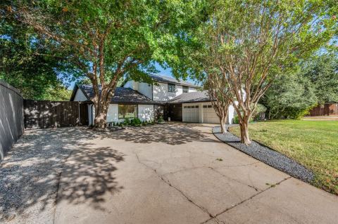 10131 Pensive Drive, Dallas, TX 75229 — photo 2