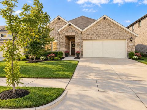 3420 Chivalry Drive, Denton, TX 76207 — photo 2