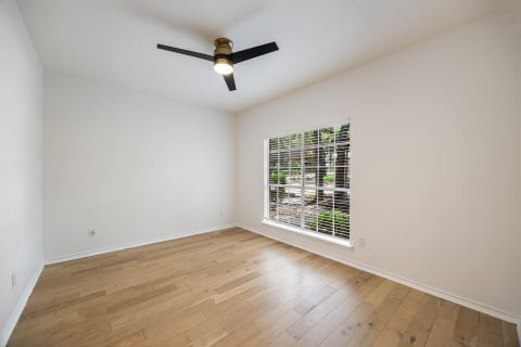 9801 Royal Lane 701, Dallas, TX 75231 — photo 2