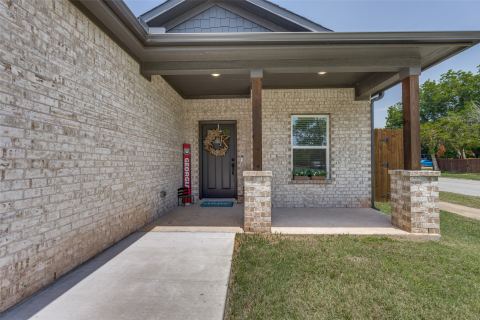 901 W Owing Street, Denison, TX 75020 — photo 3