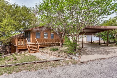 1114 Spur Trail, Granbury, TX 76049 — photo 2