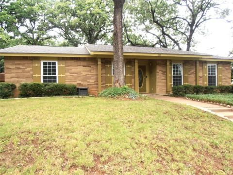 2911 Norwood Lane, Arlington, TX 76013 — photo 3