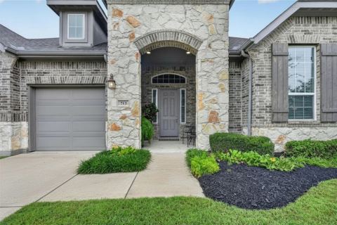 713 Rous Falls Drive, McKinney, TX 75071 — photo 3