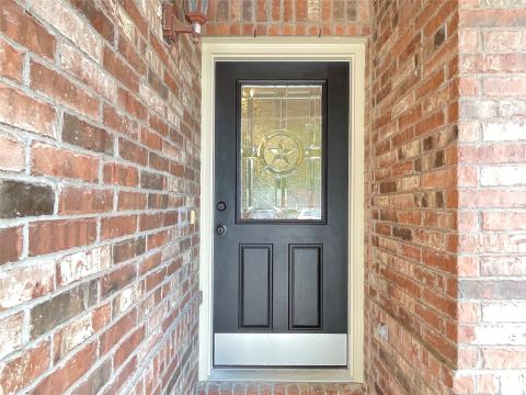 5921 Snow Creek Drive, The Colony, TX 75056 — photo 2