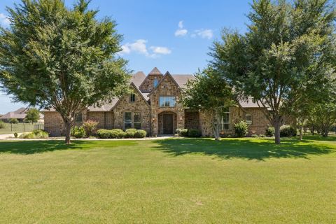 1929 Canyon Road, Celina