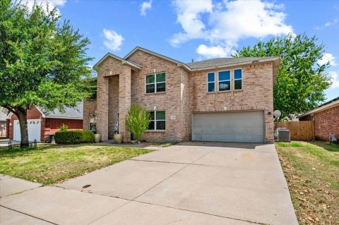 2423 Ranchview Drive, Grand Prairie, TX 75052 — photo 2