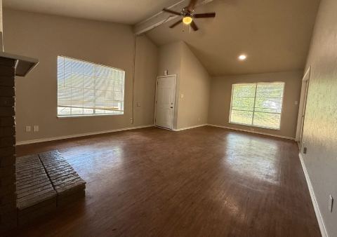 730 Londonderry Lane 734, Denton, TX 76205 — photo 2