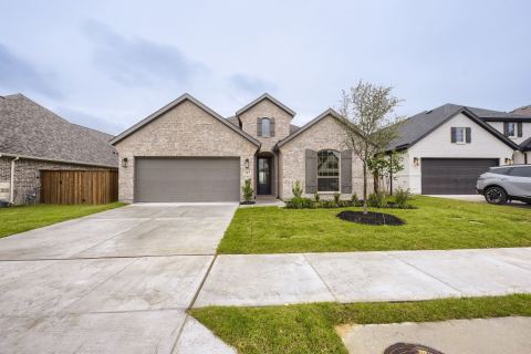 242 Buffalo Boulevard, Rhome
