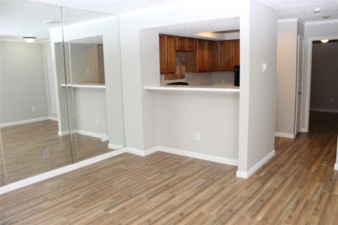 2300 Bamboo Drive N114, Arlington, TX 76006 — photo 2