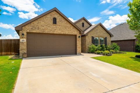 105 Cheryl Drive, Keene, TX 76059 — photo 3