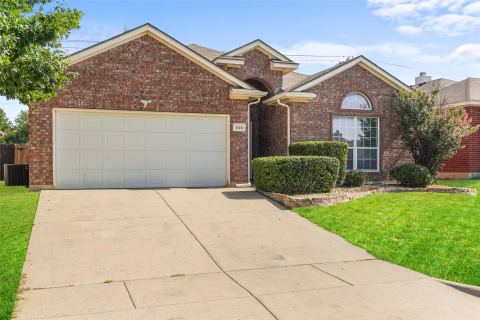 556 Caravan Drive, Fort Worth, TX 76131 — photo 3