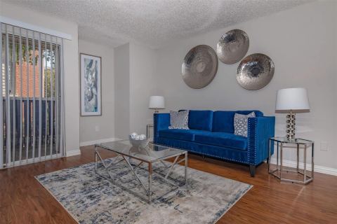 1826 Esters Road 3025, Irving, TX 75061 — photo 2