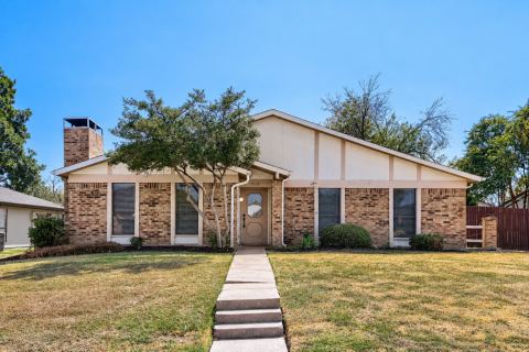 1012 Bellflower Drive, Carrollton